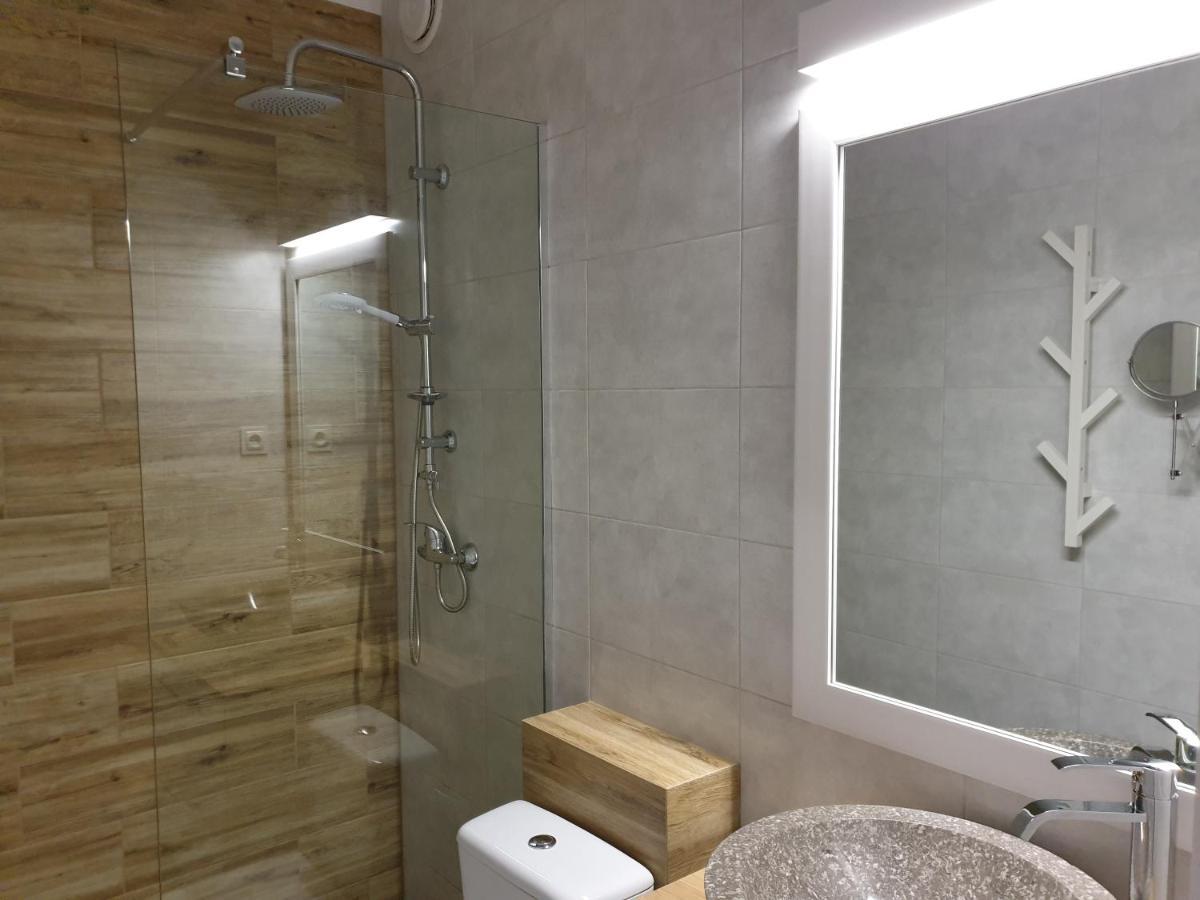 Korador Apartment Острово Екстериор снимка