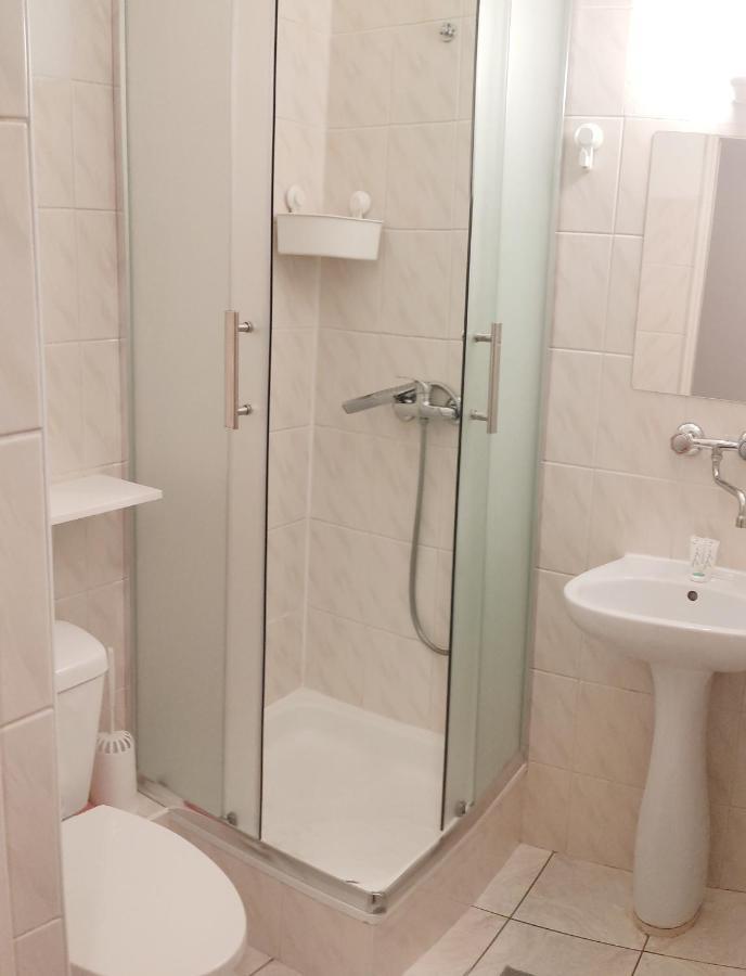 Korador Apartment Острово Екстериор снимка
